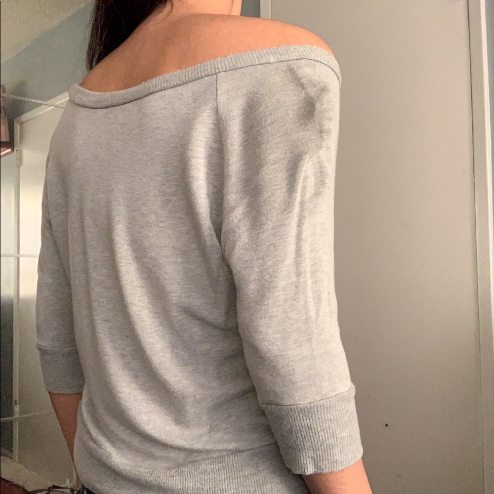 GUESS Rhinestone Logo Crop Sweatshirt - Picture 5 of 12